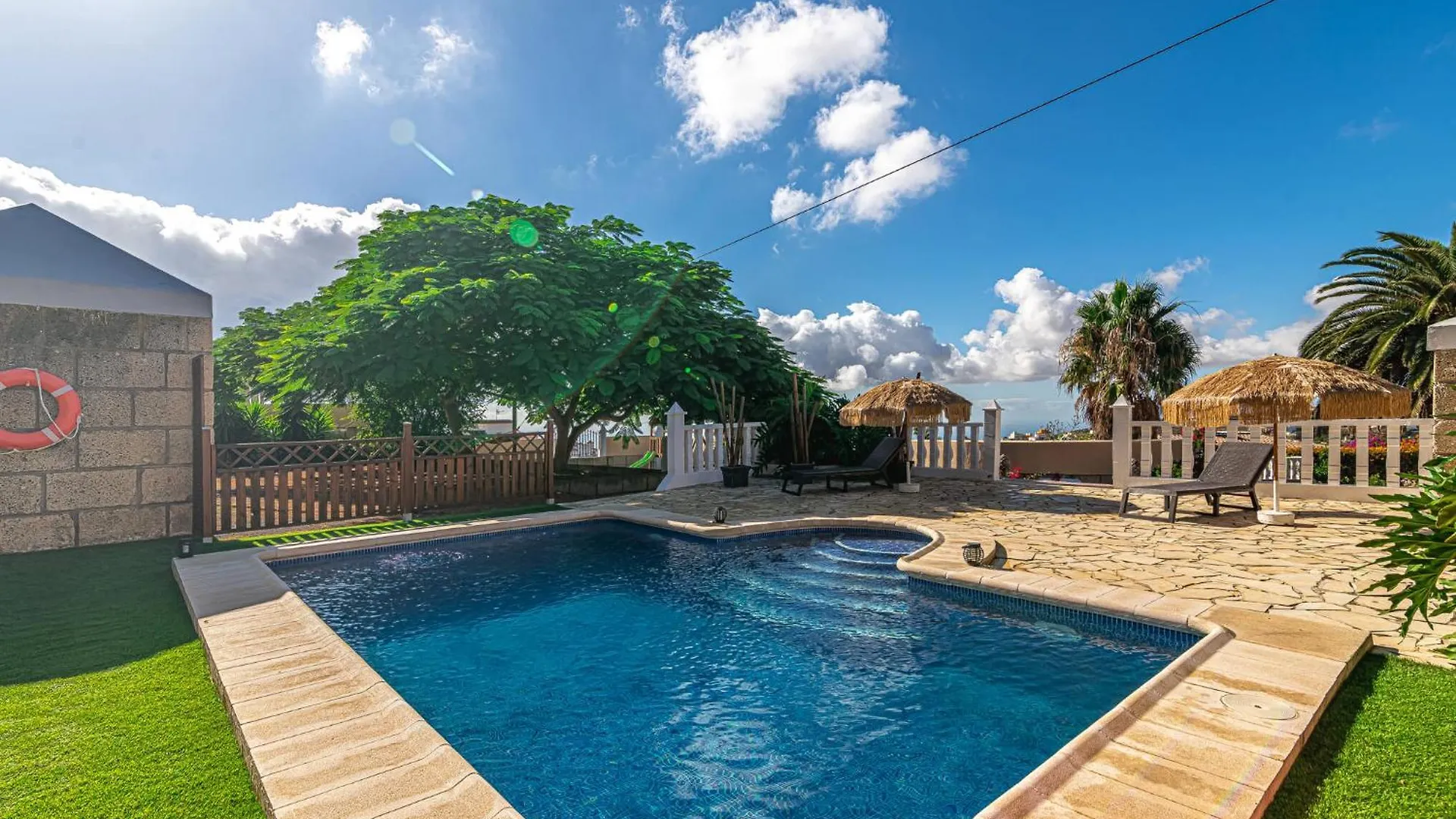 Villa Aurora With Heated Pool La Cisnera 0*,  Spain